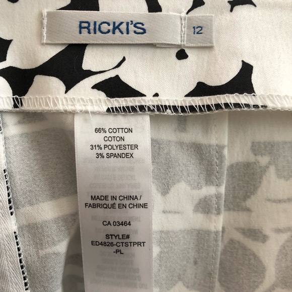 Ricki’s Black/White Floral/Stripe Skirt NWT - Picture 5 of 8